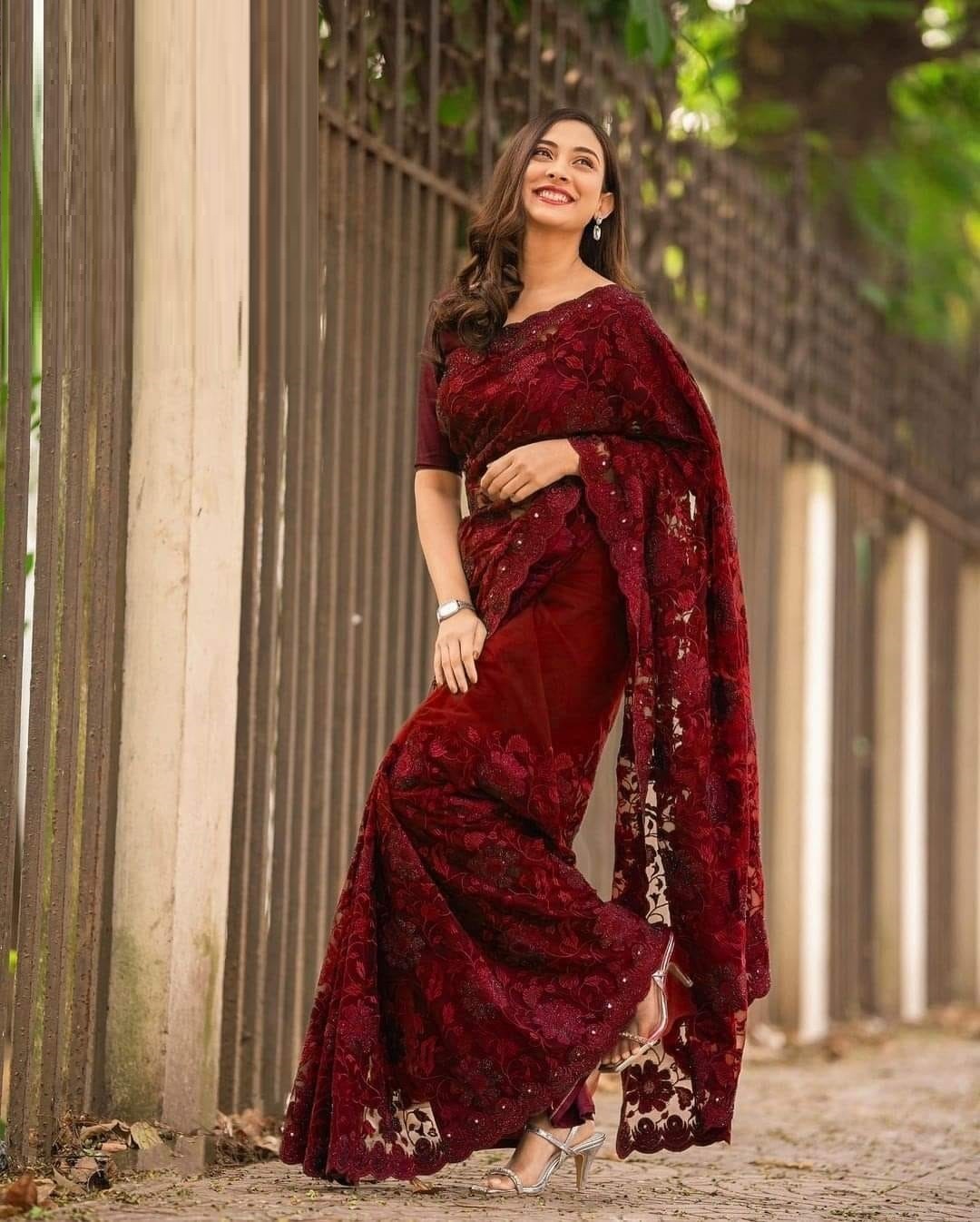 Premium Indian Georgette Embroidery Saree With Blouse Piece
