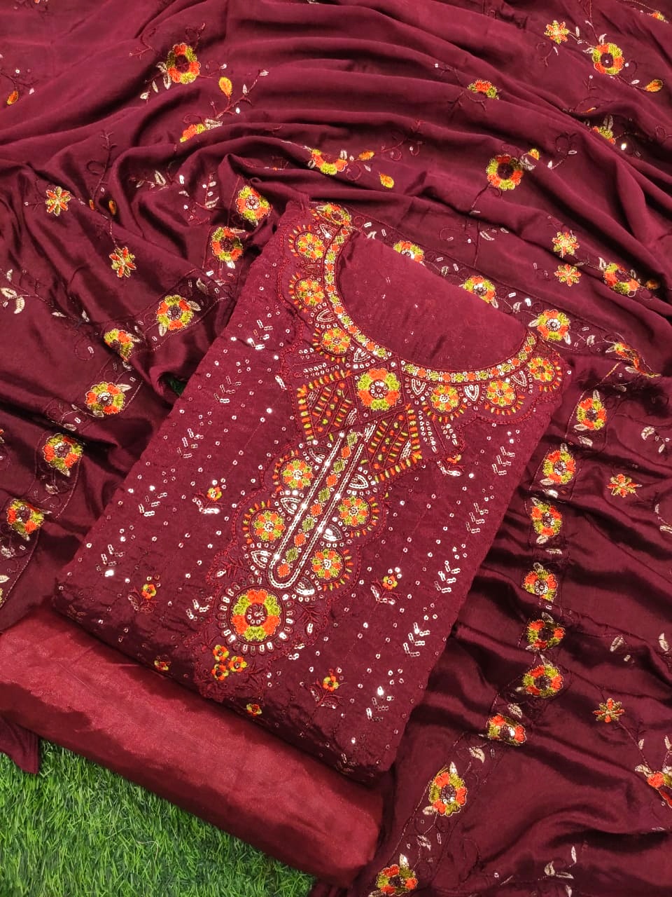 Premium Pakistani Chinon Georgette Unstitched Three Piece